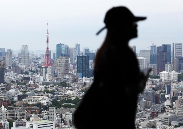 对对配 日本多地开征或拟征住宿税，用途包括建设旅游设施等
